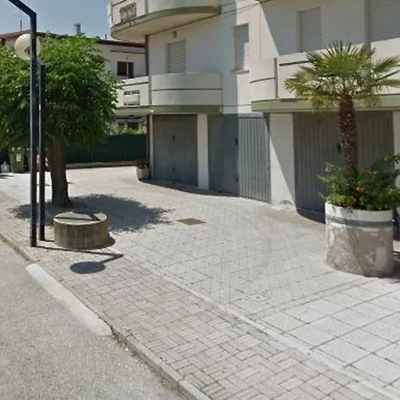 Via Castellano